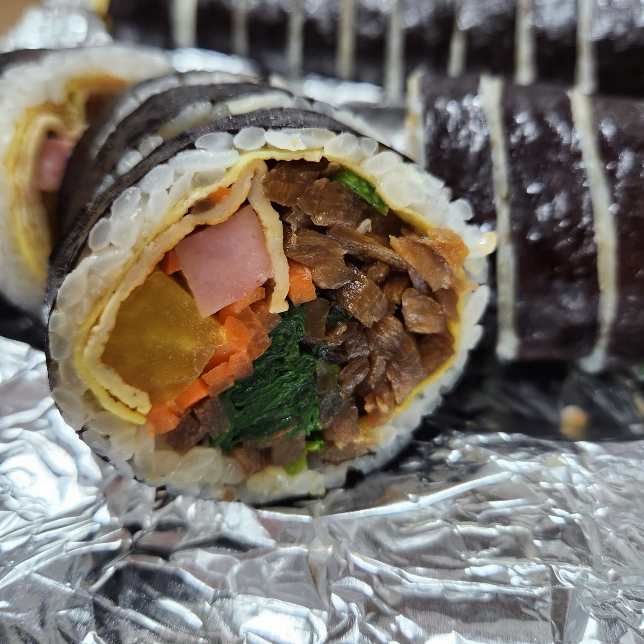 대왕김밥 매장 방문 후 남겨주신 고객 리뷰 사진입니다.