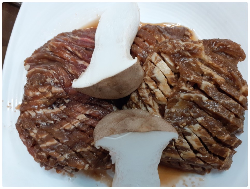 고센 기와집갈비 매장 방문 후 남겨주신 고객 리뷰 사진입니다.