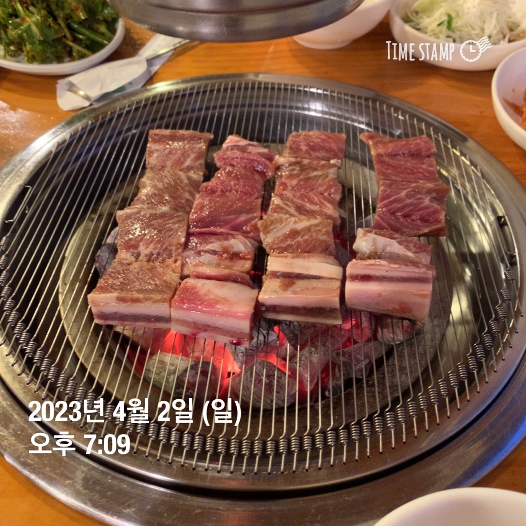 명지원 이동갈비 매장 방문 후 남겨주신 고객 리뷰 사진입니다.