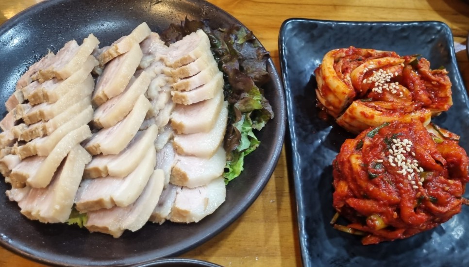 큰집보쌈 매장 방문 후 남겨주신 고객 리뷰 사진입니다.