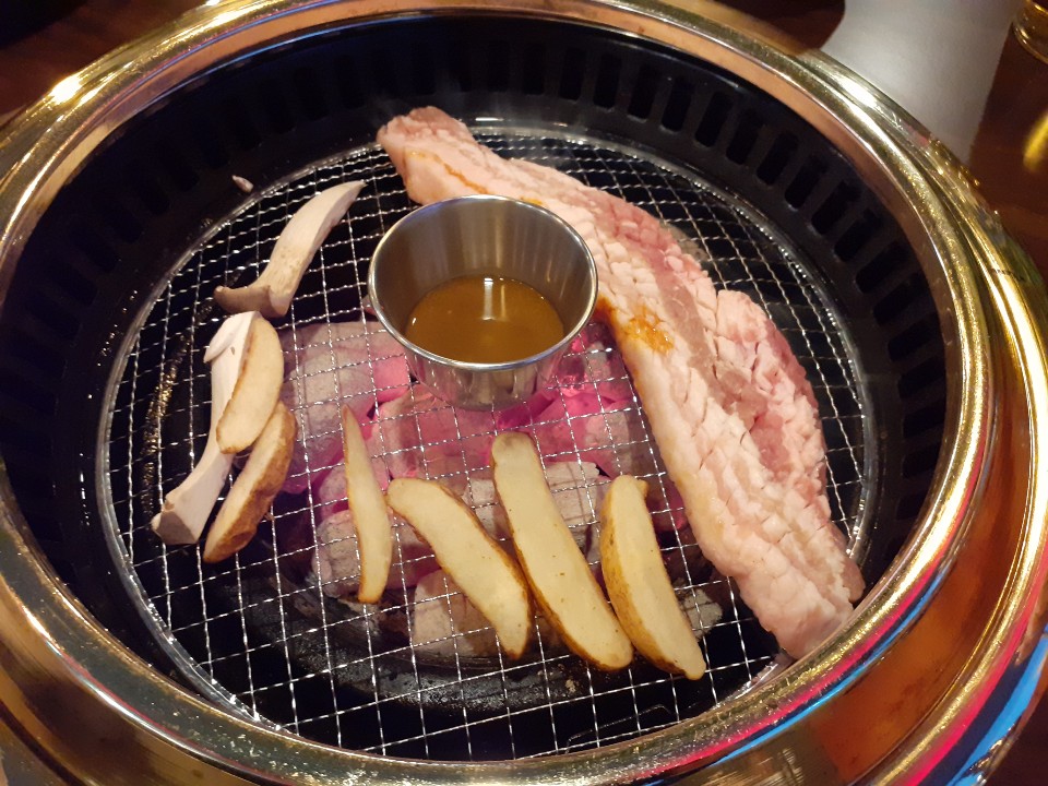 청년고기장수 상봉점 매장 방문 후 남겨주신 고객 리뷰 사진입니다.