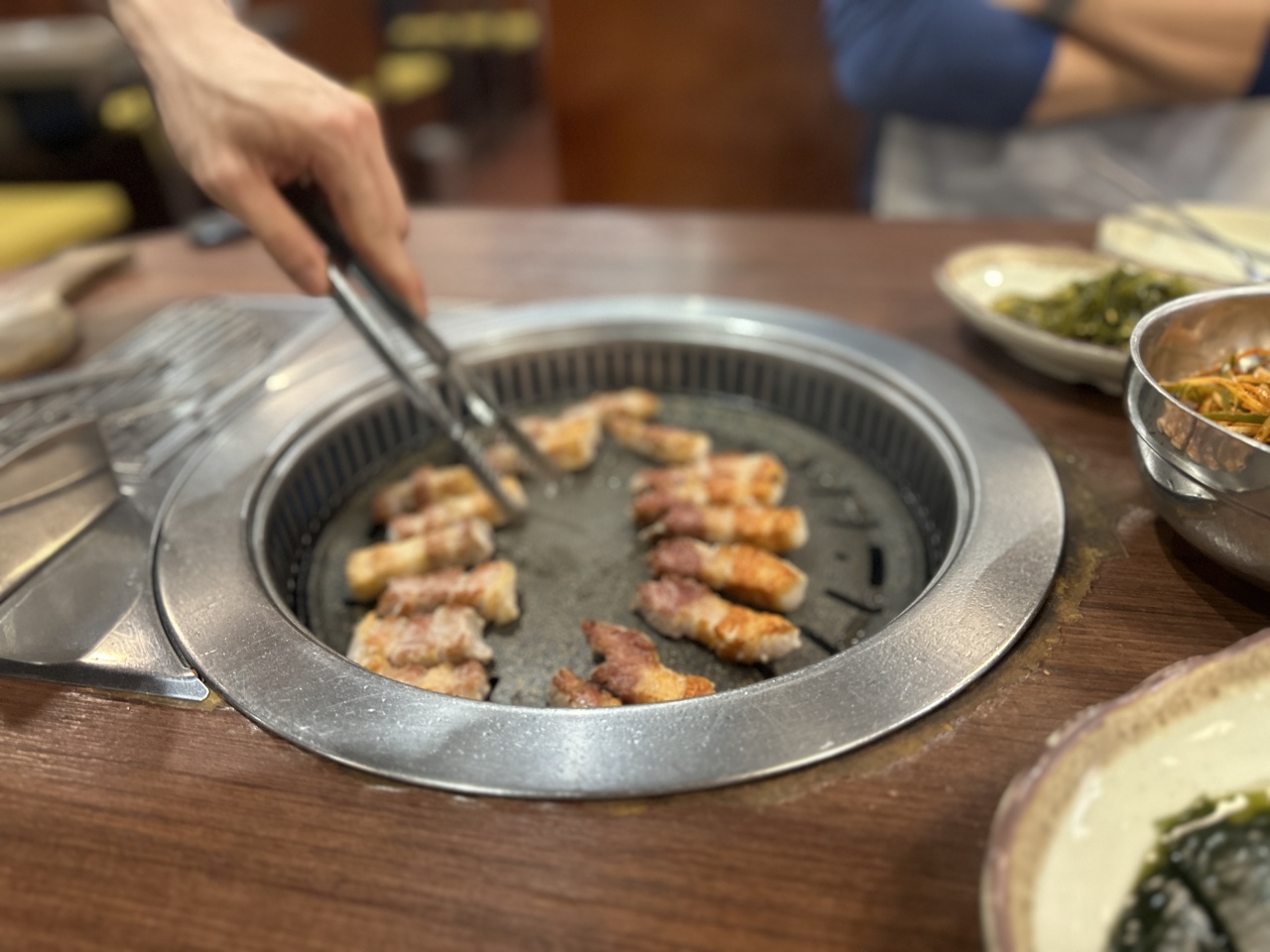 맛찬들왕소금구이 분당정자점 매장 방문 후 남겨주신 고객 리뷰 사진입니다.