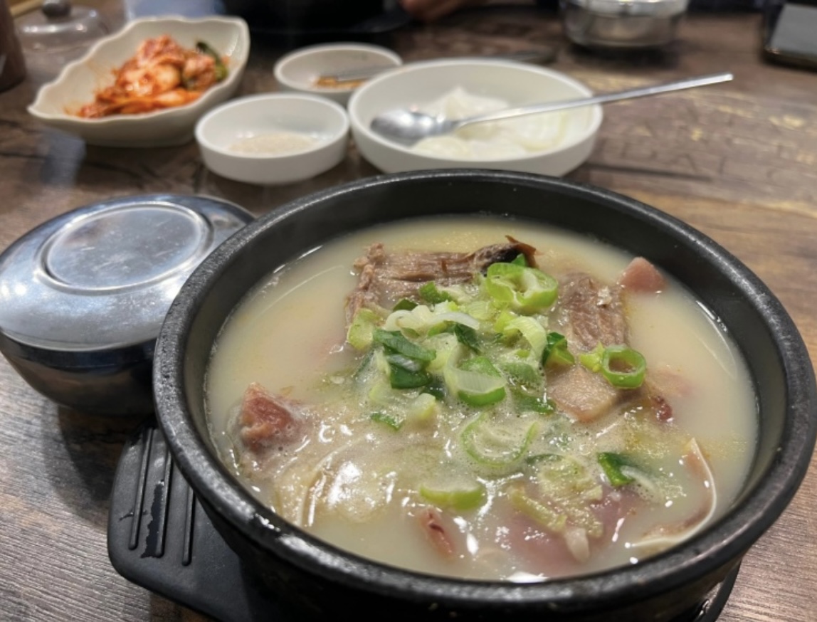 탑골순대국 매장 방문 후 남겨주신 고객 리뷰 사진입니다.