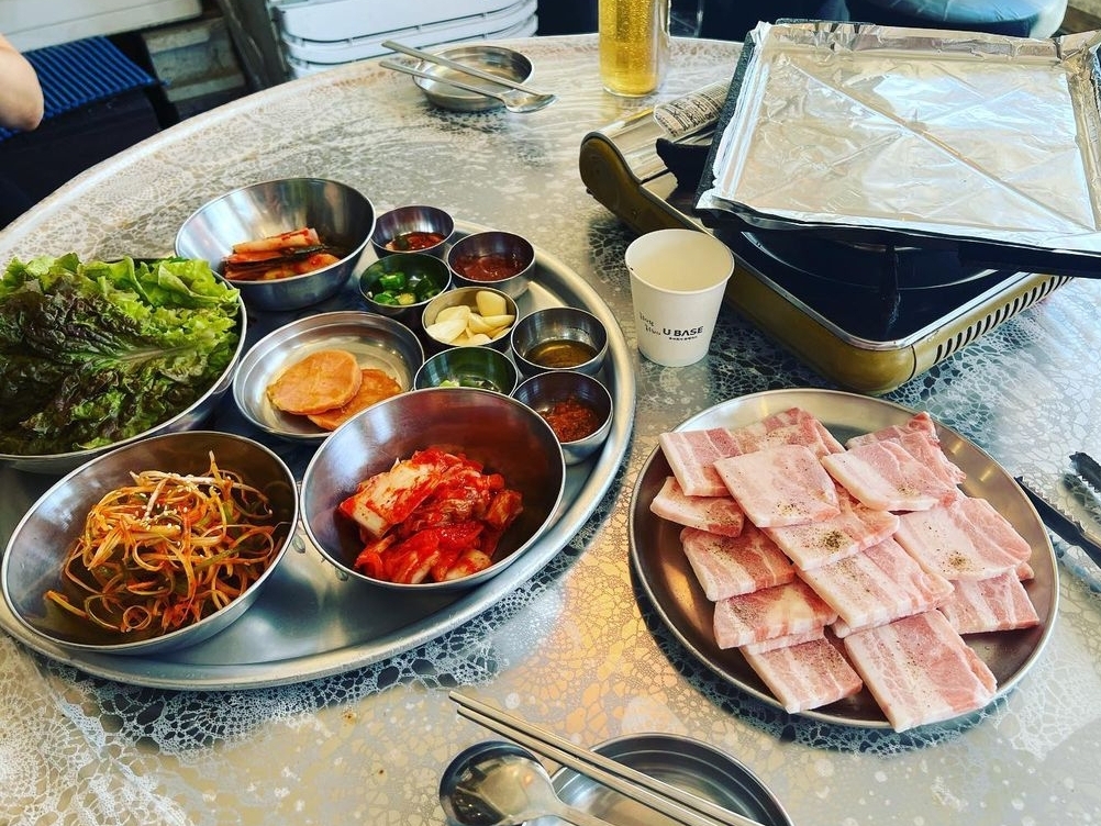 신포동식당 매장 방문 후 남겨주신 고객 리뷰 사진입니다.