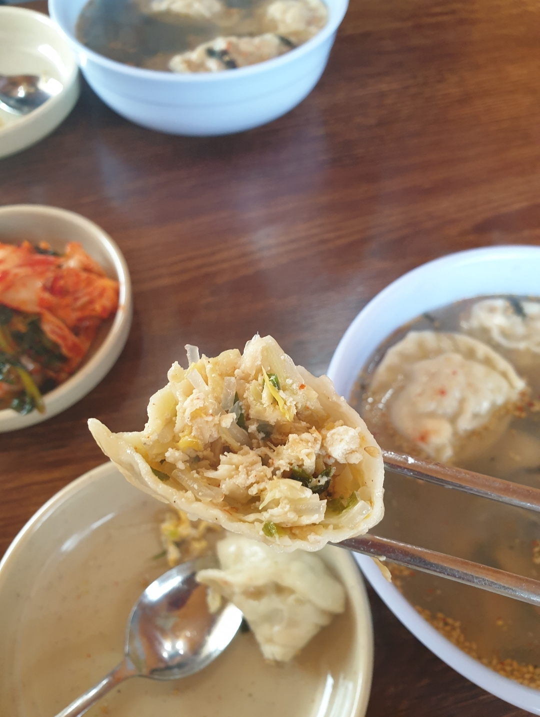 학생분식 매장 방문 후 남겨주신 고객 리뷰 사진입니다.