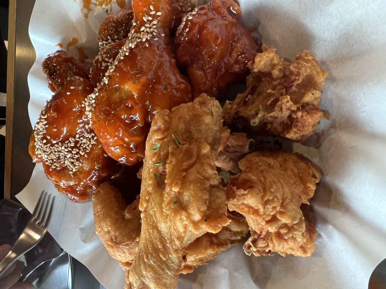 깐부치킨 매장 방문 후 남겨주신 고객 리뷰 사진입니다.