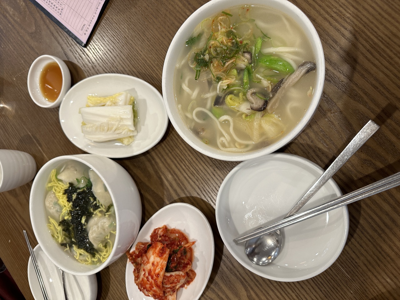 황생가칼국수 매장 방문 후 남겨주신 고객 리뷰 사진입니다.