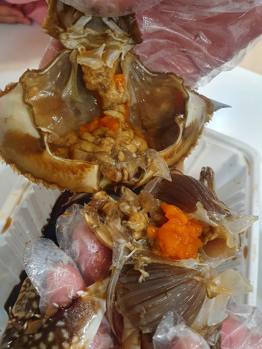 황금게장 매장 방문 후 남겨주신 고객 리뷰 사진입니다.