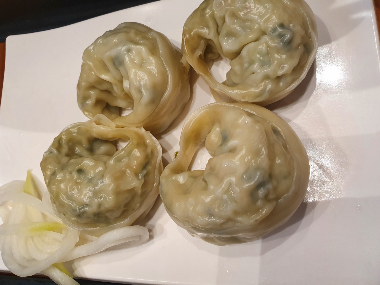 속초코다리냉면 매장 방문 후 남겨주신 고객 리뷰 사진입니다.