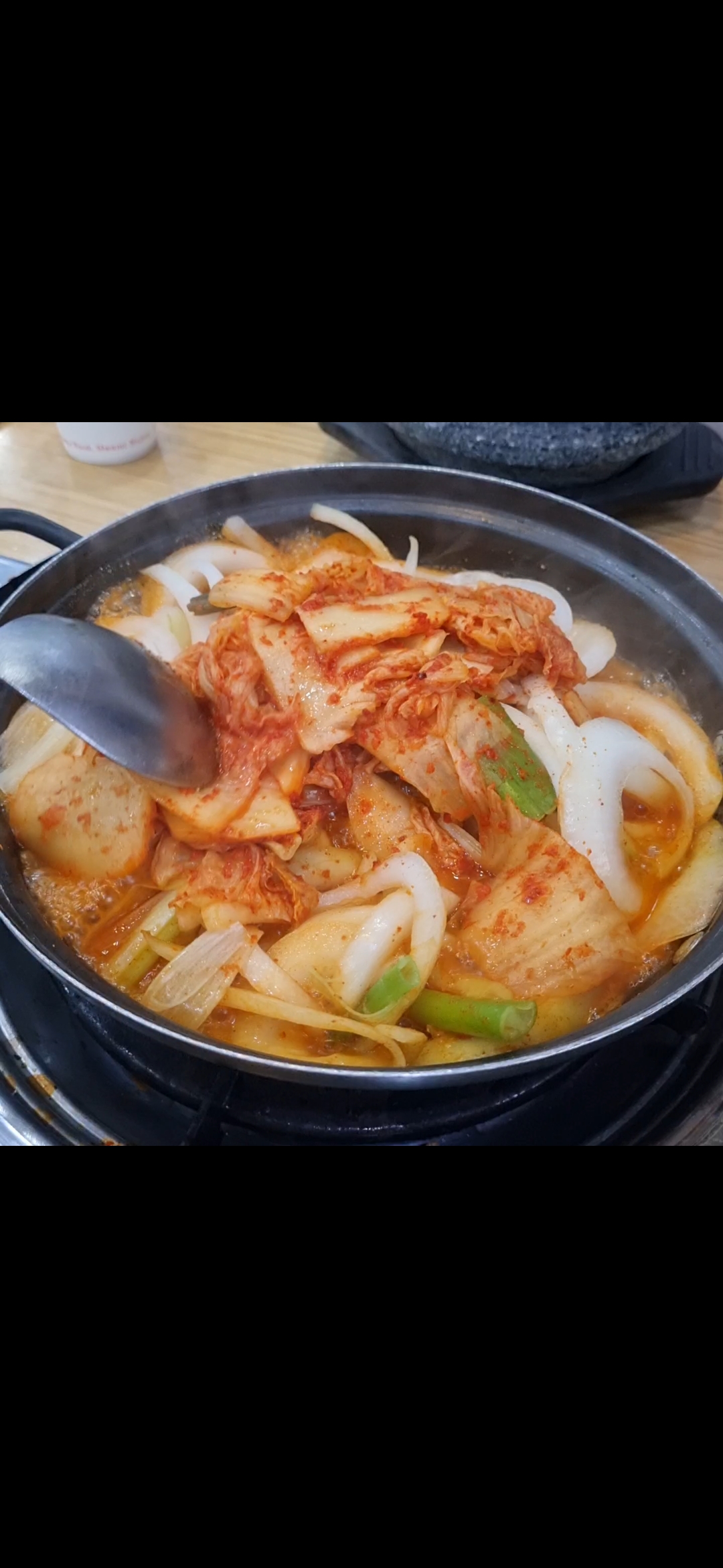 돼지집 매장 방문 후 남겨주신 고객 리뷰 사진입니다.