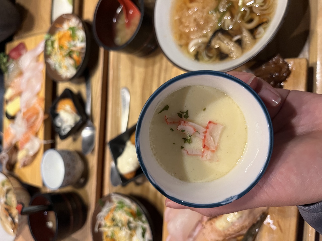 초밥쇼쿠닌 매장 방문 후 남겨주신 고객 리뷰 사진입니다.