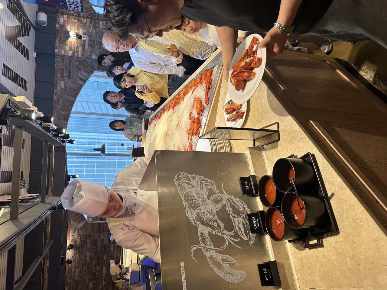 바이킹스워프 매장 방문 후 남겨주신 고객 리뷰 사진입니다.
