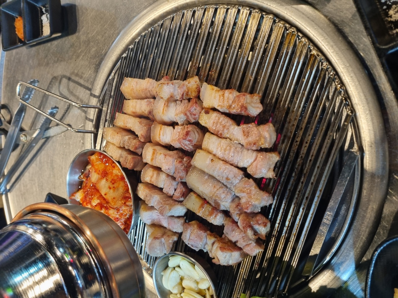 인생돼지 다산점 매장 방문 후 남겨주신 고객 리뷰 사진입니다.