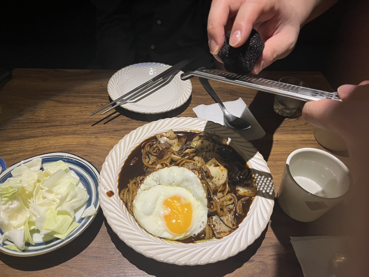 묘한식당 매장 방문 후 남겨주신 고객 리뷰 사진입니다.