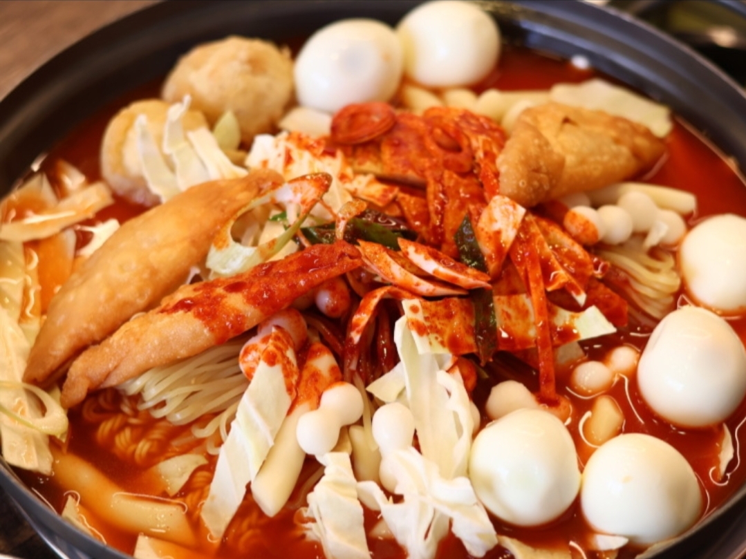 모두랑 군자 즉석떡볶이 매장 방문 후 남겨주신 고객 리뷰 사진입니다.