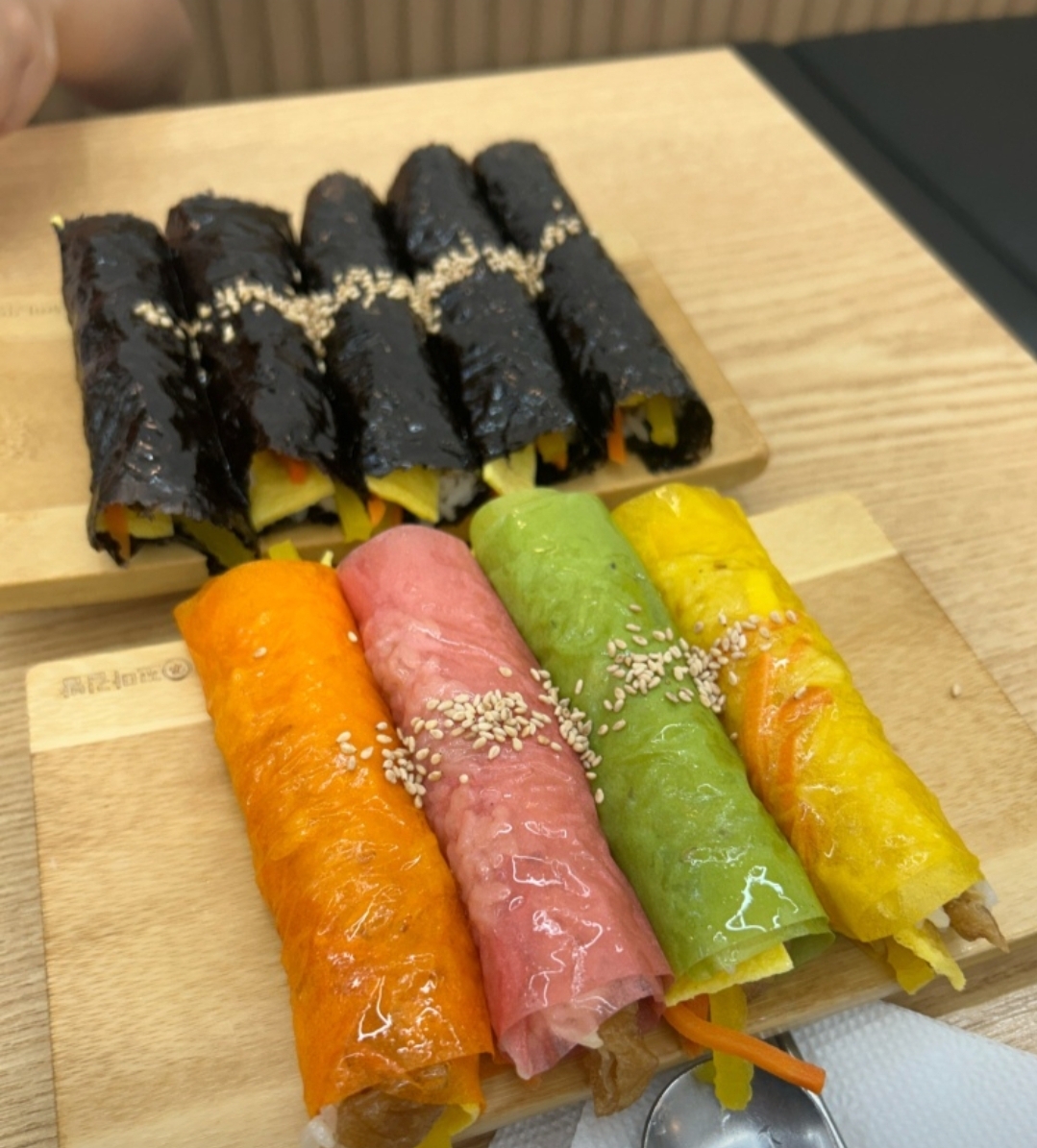 아담스꼬마김밥 고덕역점 매장 방문 후 남겨주신 고객 리뷰 사진입니다.
