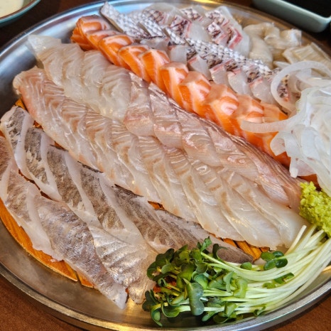 만원수산 매장 방문 후 남겨주신 고객 리뷰 사진입니다.