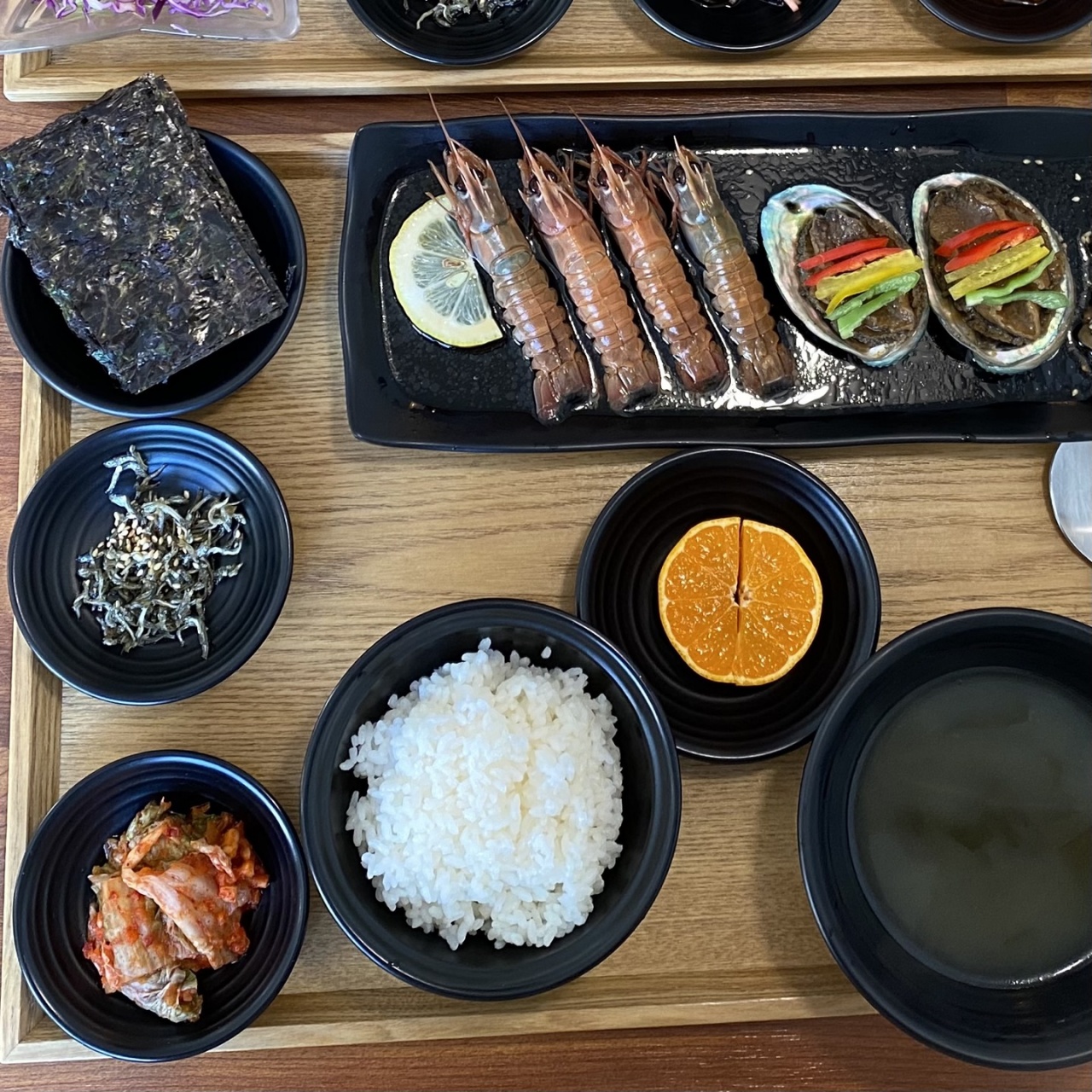 인생밥집 매장 방문 후 남겨주신 고객 리뷰 사진입니다.