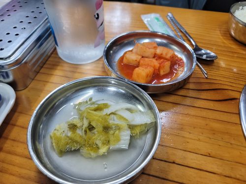 유정부대찌개 매장 방문 후 남겨주신 고객 리뷰 사진입니다.