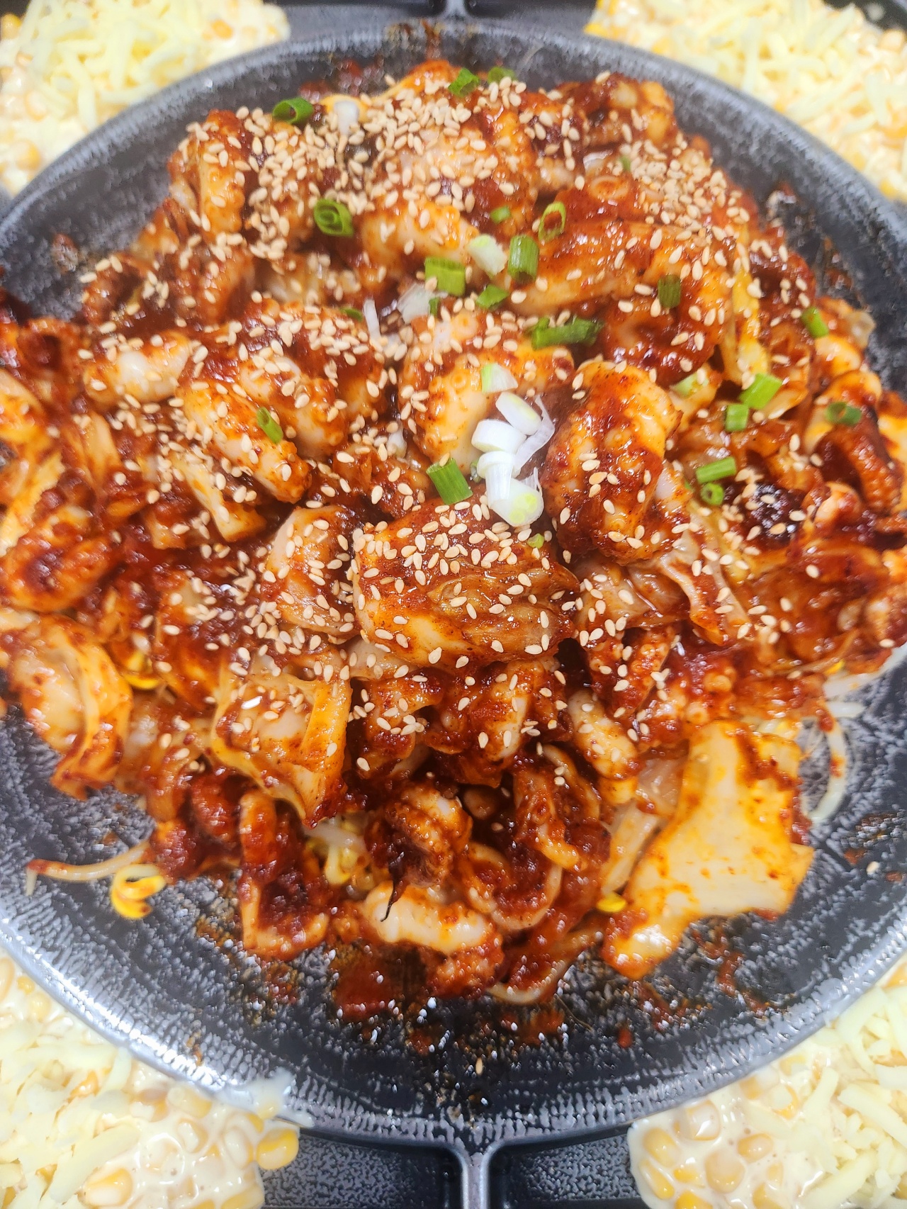 팔봉산용궁불쭈꾸미 매장 방문 후 남겨주신 고객 리뷰 사진입니다.