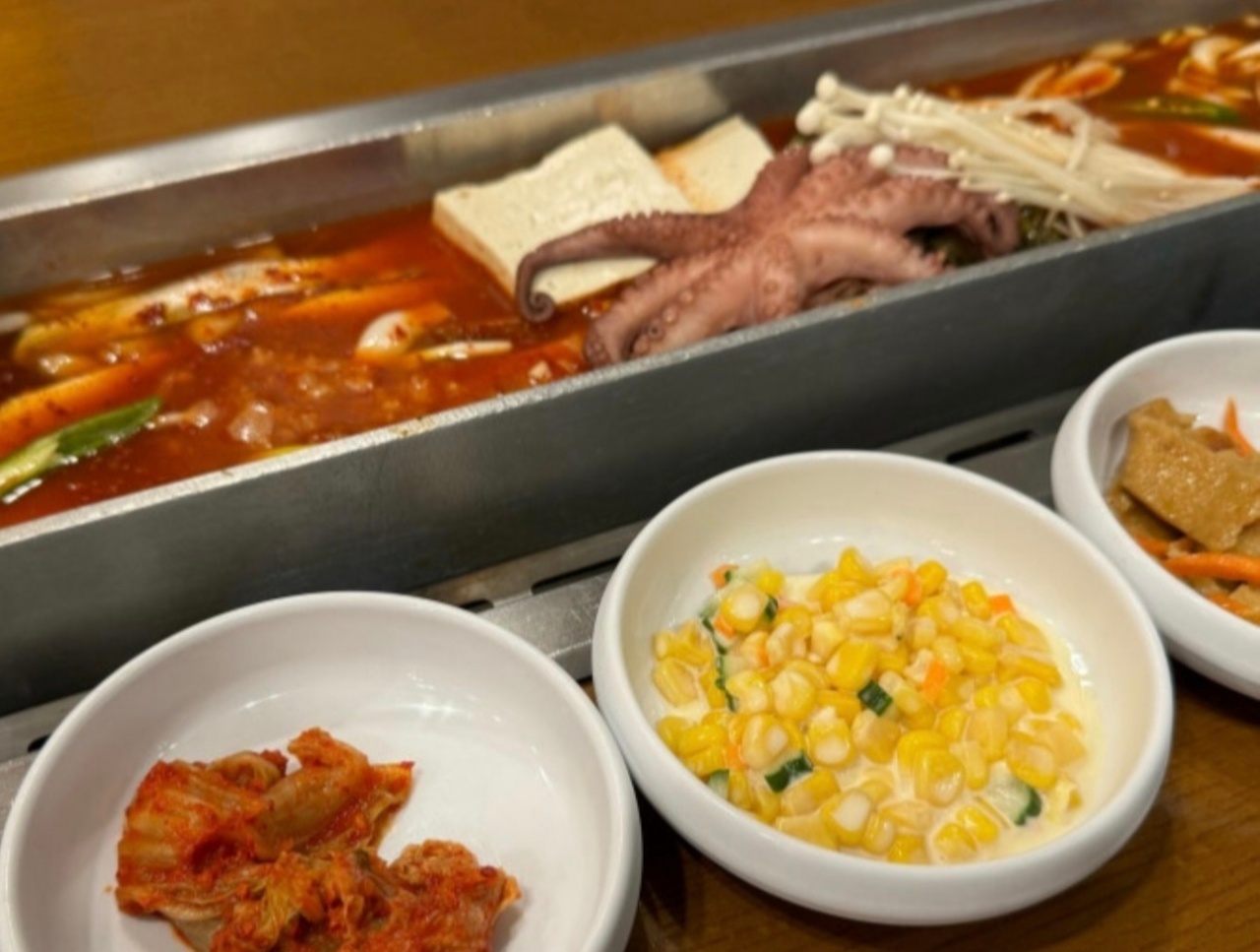 한라갈치 제주공항점 매장 방문 후 남겨주신 고객 리뷰 사진입니다.