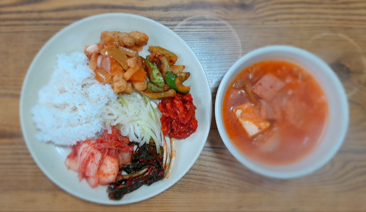 오성한식뷔페 매장 방문 후 남겨주신 고객 리뷰 사진입니다.