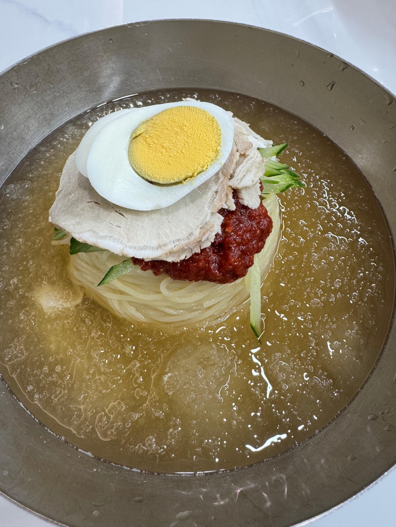초량밀면 매장 방문 후 남겨주신 고객 리뷰 사진입니다.