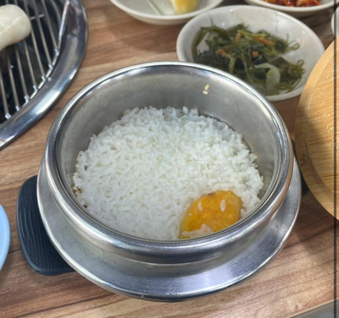 place_img
