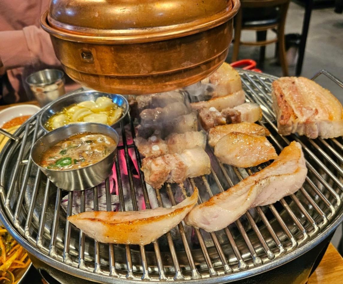 제주삼다흑돈 매장 방문 후 남겨주신 고객 리뷰 사진입니다.