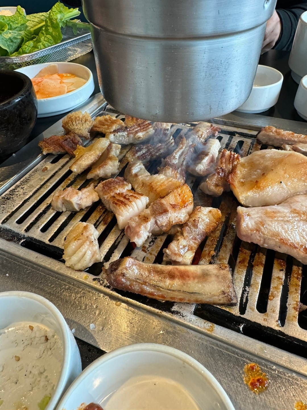 명호돗갈비 공항점 매장 방문 후 남겨주신 고객 리뷰 사진입니다.