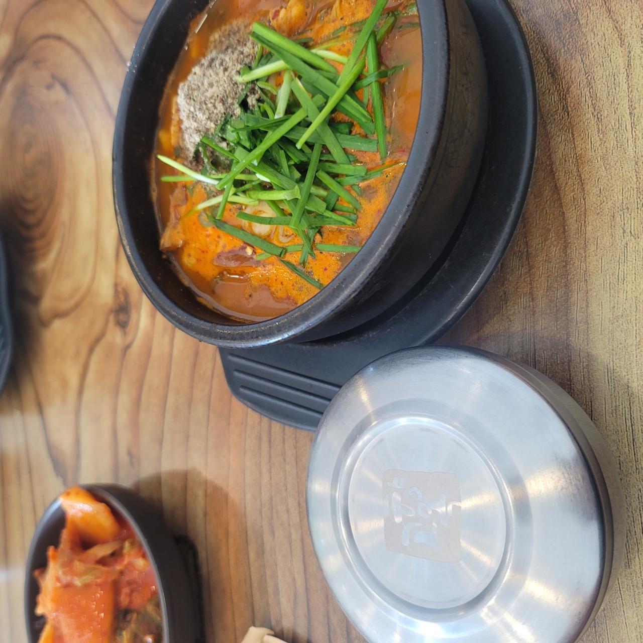 고향옥얼큰순대국 구리갈매점 매장 방문 후 남겨주신 고객 리뷰 사진입니다.