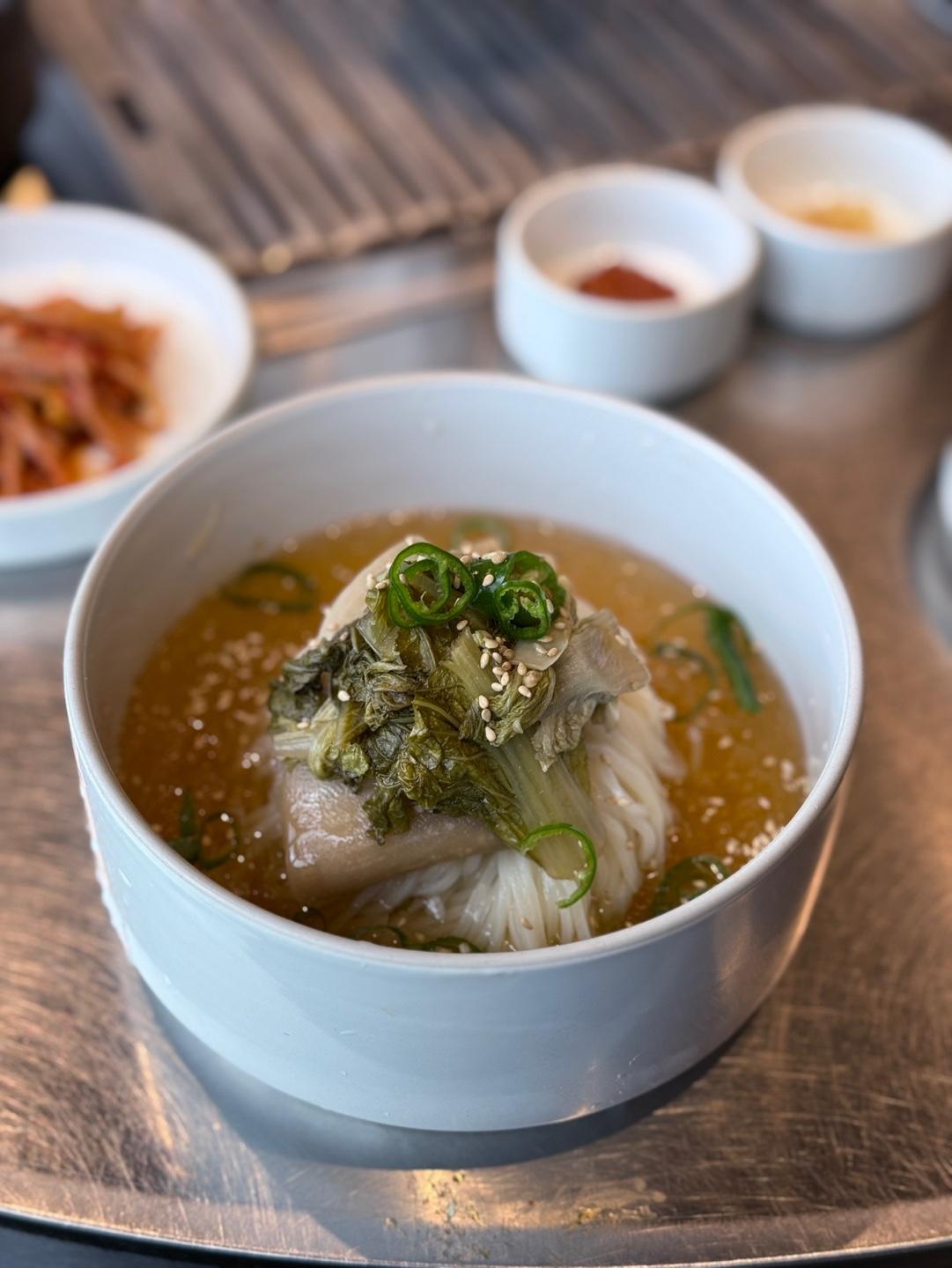 명호돗갈비 공항점 매장 방문 후 남겨주신 고객 리뷰 사진입니다.