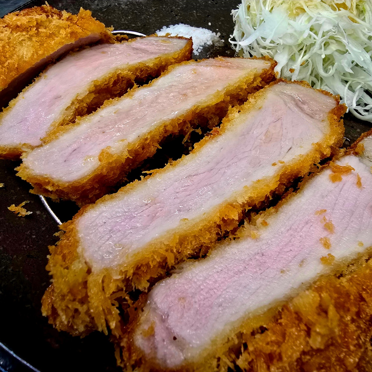 카츠디나인 신대방삼거리 본점 매장 방문 후 남겨주신 고객 리뷰 사진입니다.