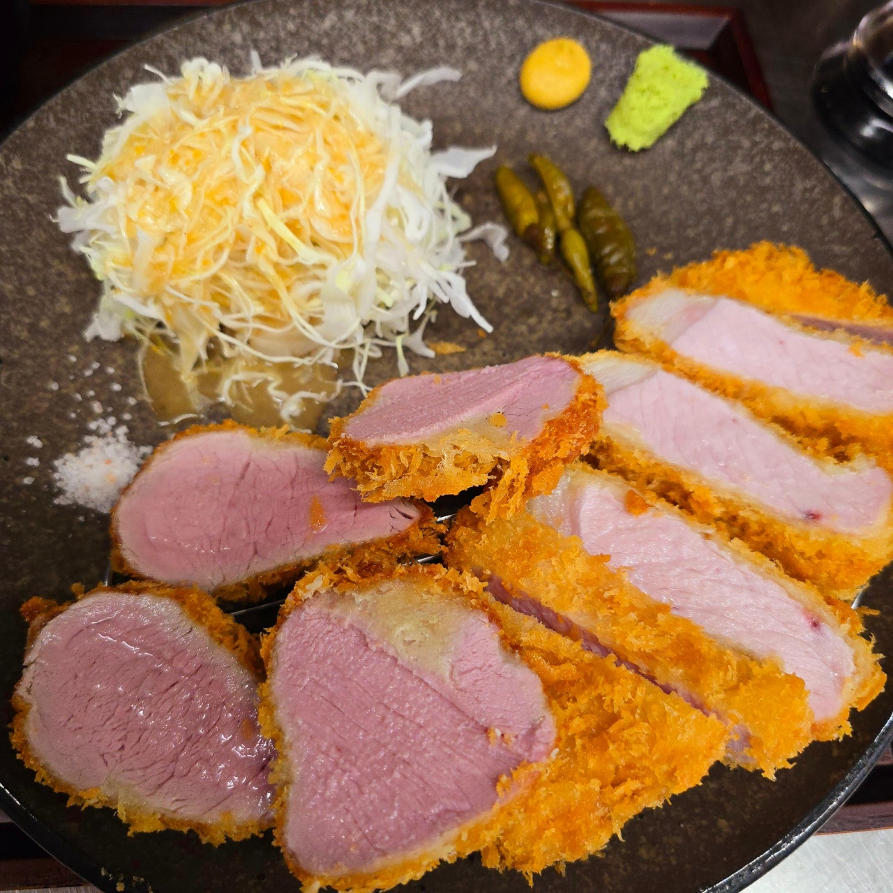 카츠디나인 신대방삼거리 본점 매장 방문 후 남겨주신 고객 리뷰 사진입니다.