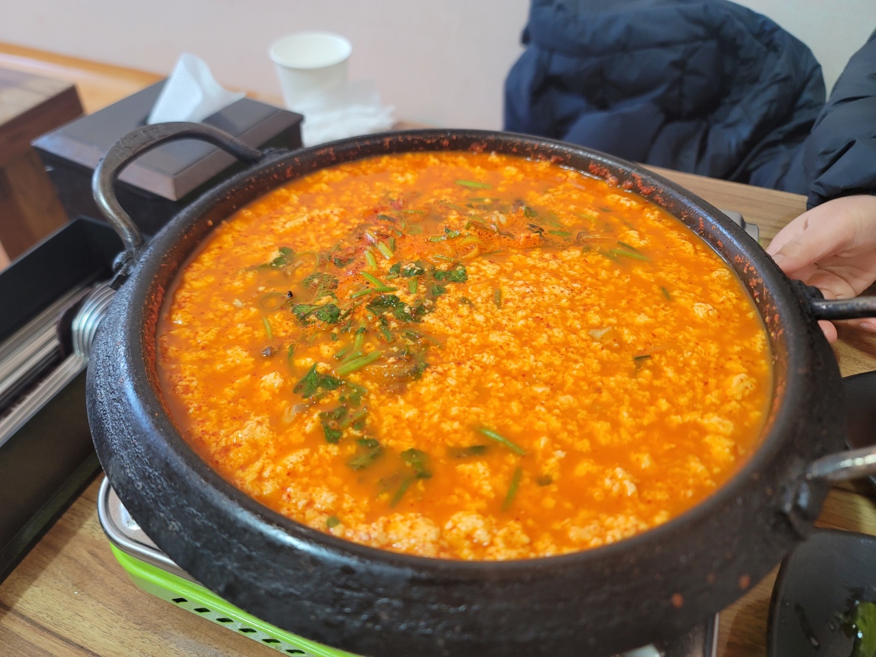 9남매두부집 매장 방문 후 남겨주신 고객 리뷰 사진입니다.
