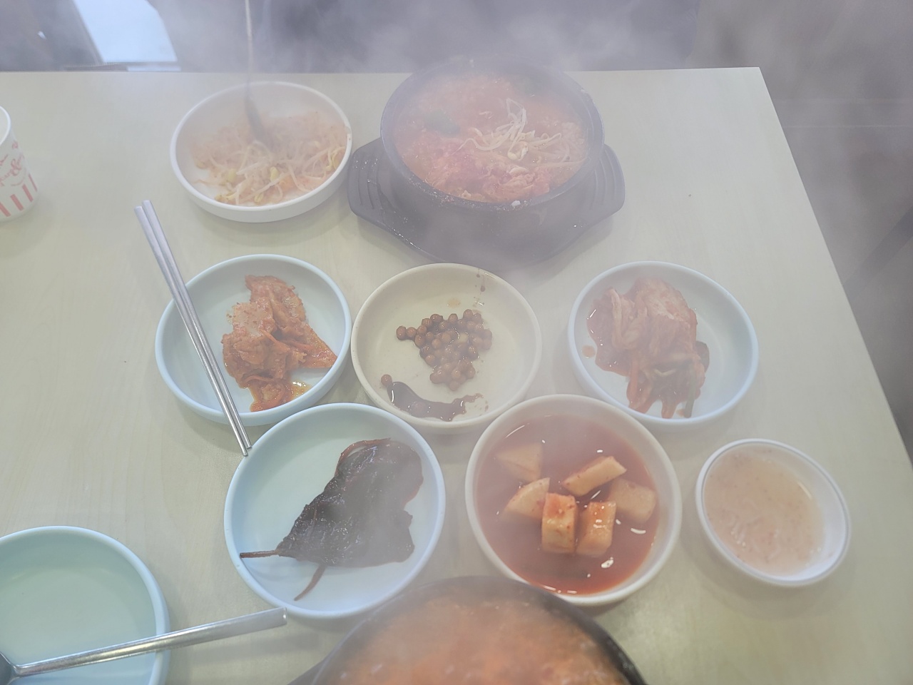 양평콩나물국밥 매장 방문 후 남겨주신 고객 리뷰 사진입니다.