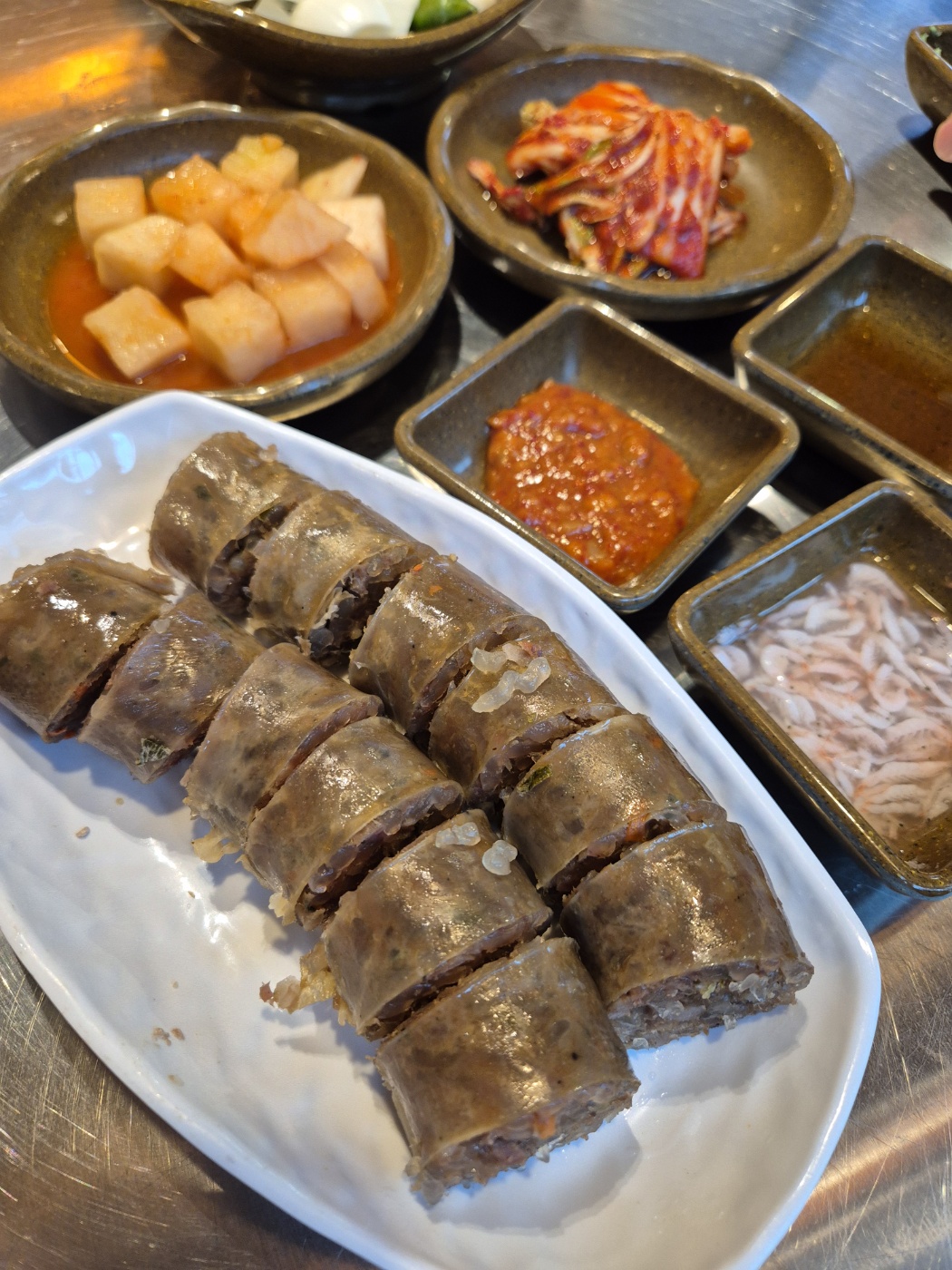 수변최고돼지국밥 매장 방문 후 남겨주신 고객 리뷰 사진입니다.