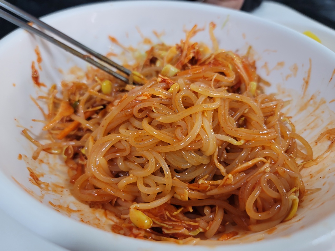 맷돌칼국수 매장 방문 후 남겨주신 고객 리뷰 사진입니다.