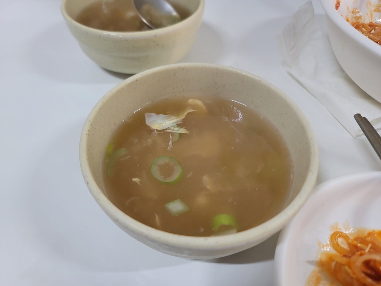맷돌칼국수 매장 방문 후 남겨주신 고객 리뷰 사진입니다.