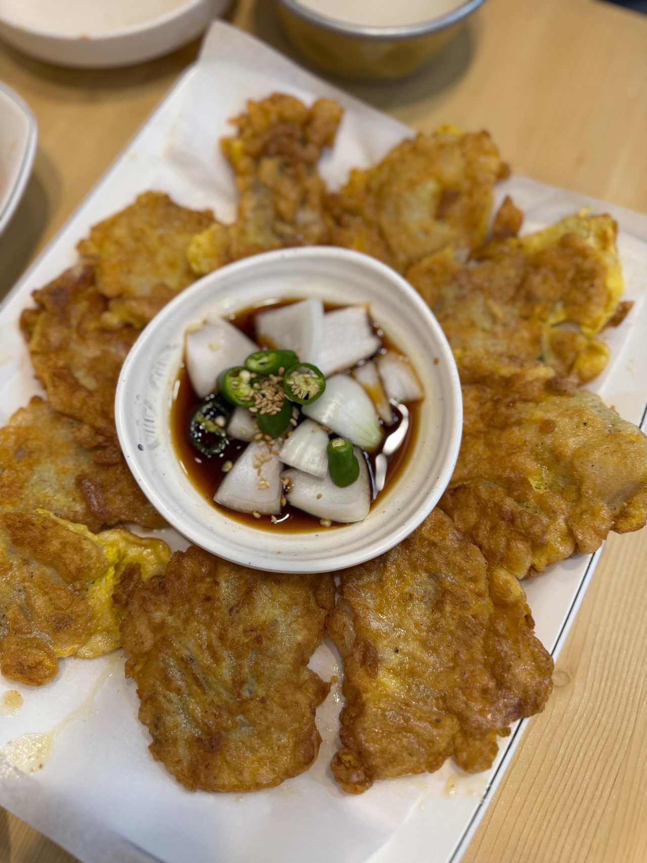 까치동래파전 매장 방문 후 남겨주신 고객 리뷰 사진입니다.