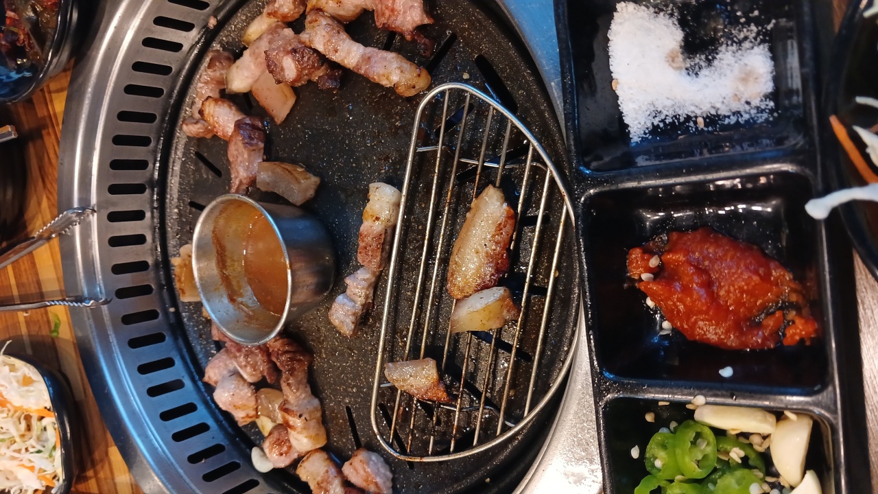 돈꿀꺽 애월 본점 매장 방문 후 남겨주신 고객 리뷰 사진입니다.