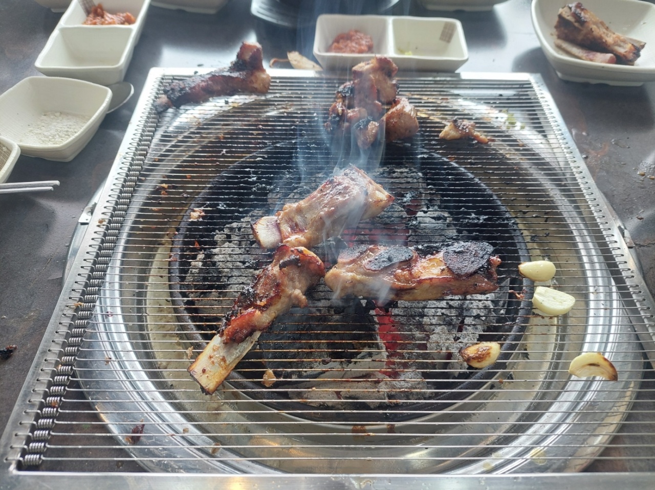 우정참숯소갈비살 매장 방문 후 남겨주신 고객 리뷰 사진입니다.