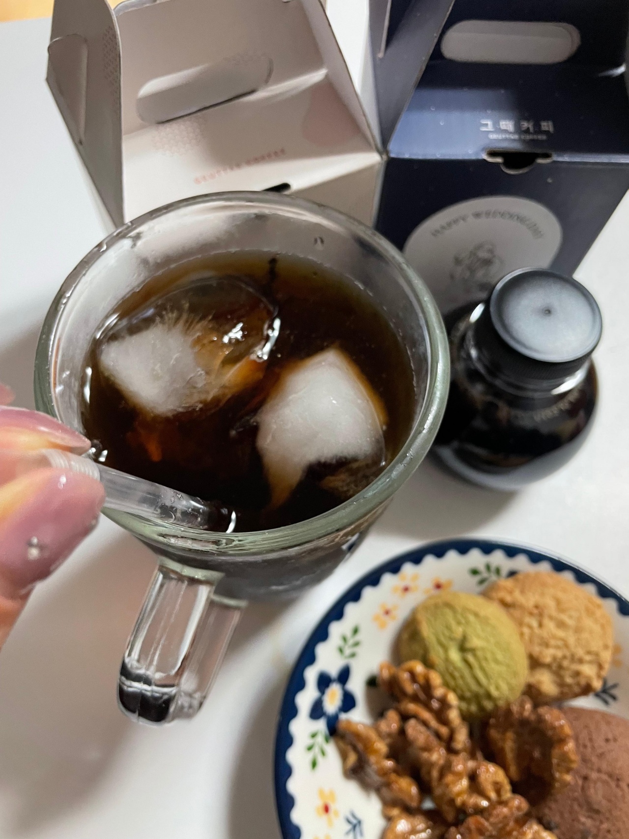 슬로우치즈 매장 방문 후 남겨주신 고객 리뷰 사진입니다.
