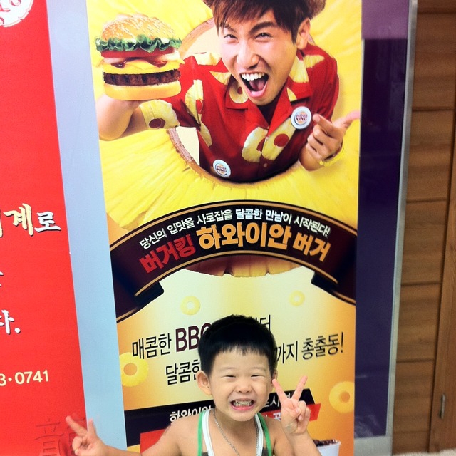 버거킹 김포이마트점 매장 방문 후 남겨주신 고객 리뷰 사진입니다.